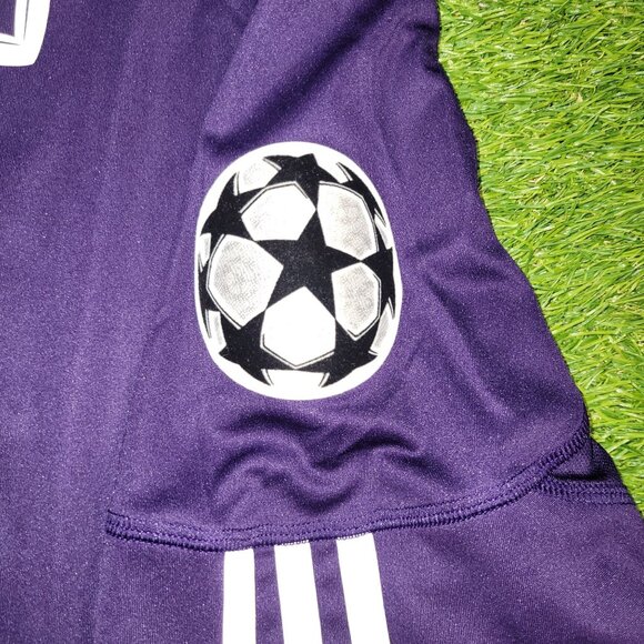 Cristiano Ronaldo Real Madrid 2010 2011 UEFA Third Soccer Jersey Shirt BNWT XL - Picture 3 of 9